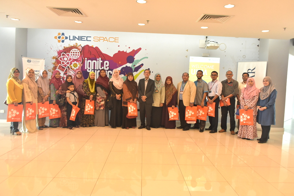 UKM 1707
